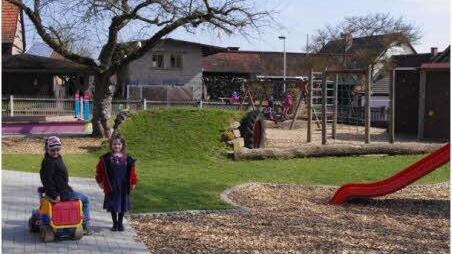 Viel Spaß gab es beim Spielplootzfest für die Kinder.  Foto: Günther Straub