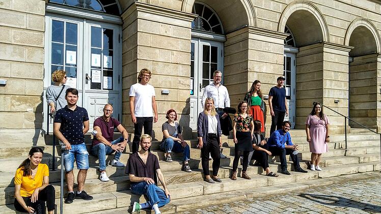 viele neue Mitarbeiter und Ensemblemitglieder gibt es in der neuen Spielzeit am Landestheater Coburg.-Foto: Jochen Berger