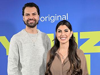 Jimi Blue Ochsenknecht will die Wiehnachtstage und den Jahreswechsel bei seiner Ex-Freundin Yeliz Koc und Tochter Snow verbringen.