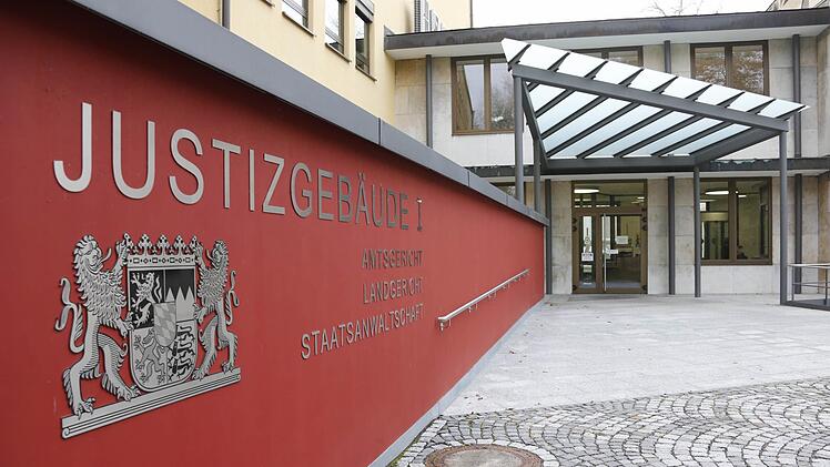 Zwei Jahre und elf Monate lautete das Urteil des Landgerichts Coburg gegen den angeklagten 31-jährigen Bauarbeiter.Jochen Berger