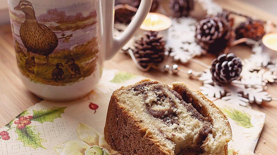 Wer sagt schon "nein" zu einem Stück Kuchen? Wer sagt schon "nein" zu einem Stück Kuchen?