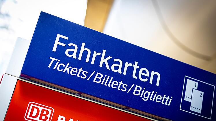 Bahn senkt Preise f&uuml;r Pendler im Fernverkehr