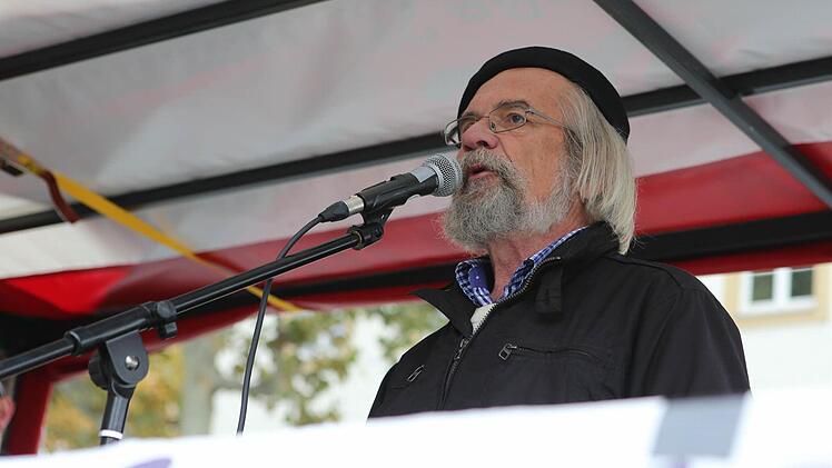Organisator der Gegendemo: Werner Schnabel Foto: Barbara Herbst