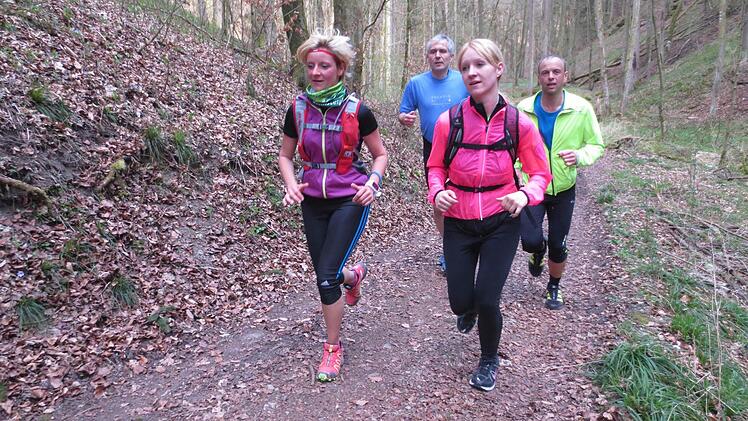 Die Laufgruppe im Bärental bei Weismain. Foto: Michael Kraus