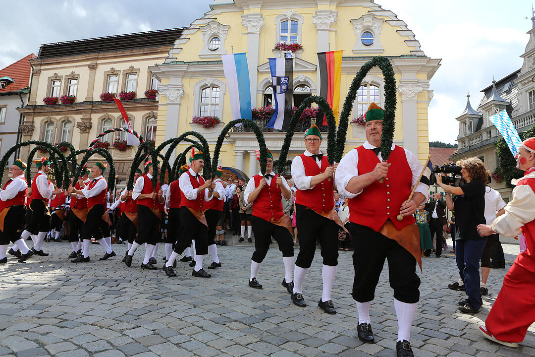 Eröffnung der Kulmbacher Bierwoche mit Büttnertanz und Bieranstich; Foto: Barbara Herbst