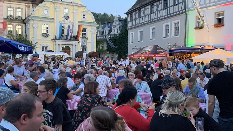 Die Kulisse auf dem Marktplatz war atemberaubend. Foto: Sonny Adam