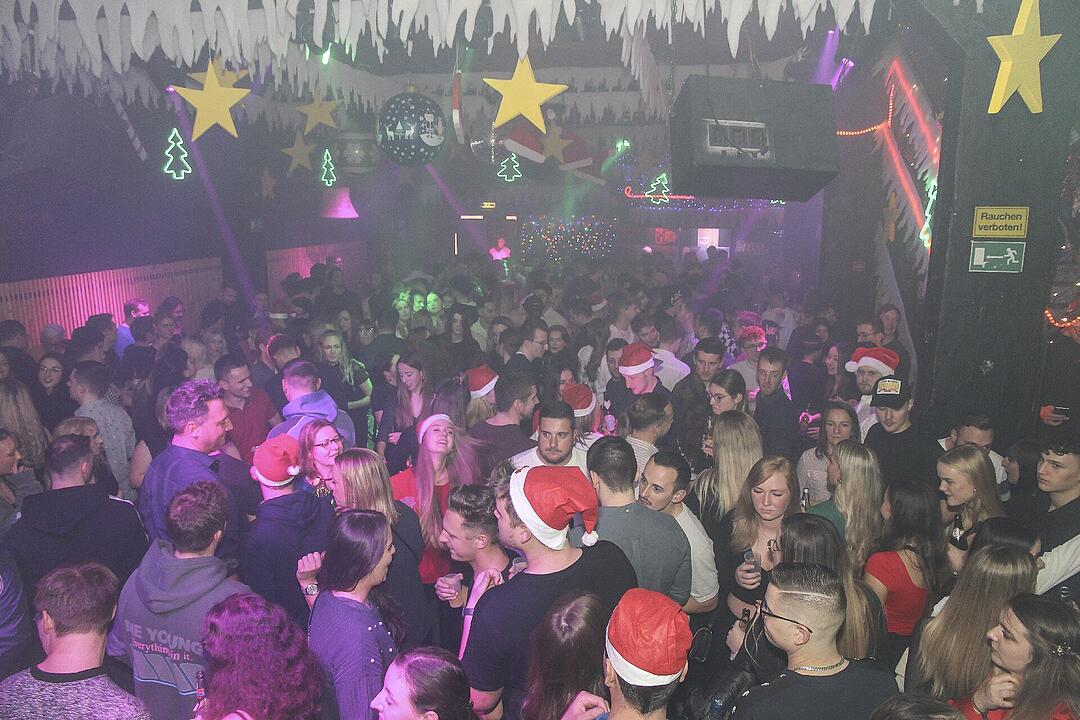 Partystimmung an Heiligabend