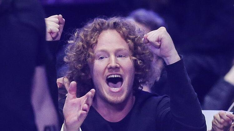 Großer Jubel bei Schulte Foto: Jörg Carstensen/dpa