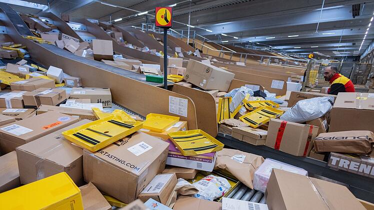 Paketbef&ouml;rderung bei DHL
