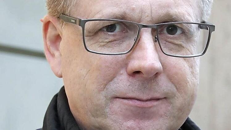 Jürgen Hofmann, Euerdorf: "Für mich wird Helmut Schmidt als großer Staatsmann in Erinnerung bleiben und als erster Politiker, den ich als Jugendlicher wirklich wahrgenommen habe - vor allem in der Nachrüstungsdebatte und beim Ende der Koalition 1982."