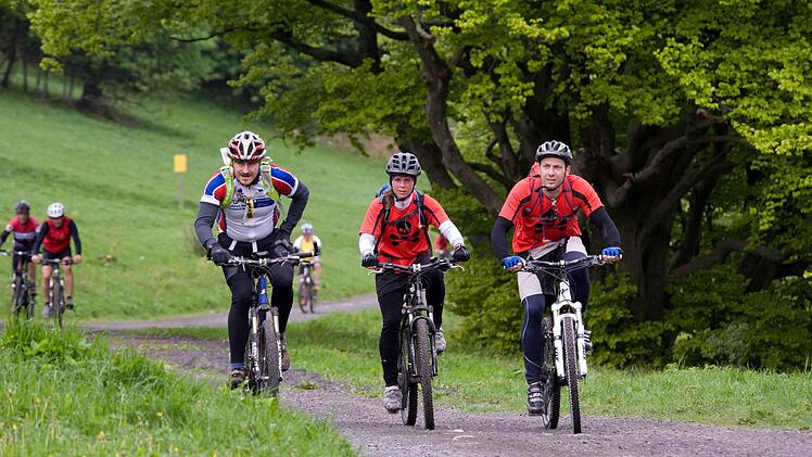 Der RhönBikeKing 2014 findet am Samstag, 30. August, statt. Start ist auf dem Sportgelände in Schmalwasser (Foto: Archiv Anand Anders)