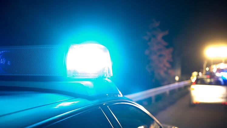 &Auml;rger in der B&auml;ckerei: Ein betrunkener Mann hat am Donnerstagmorgen im Landkreis Wunsiedel f&uuml;r Aufruhr gesorgt. Symbolfoto: Armin Weigel/dpa