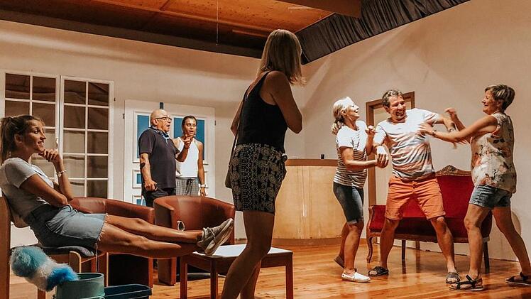 "Die fidele Kurklinik" &ouml;ffnet am Samstag, 19. Oktober, ihre Pforten. Der Vorverkauf f&uuml;r das St&uuml;ck der   Katholischen Arbeiterbewegung N&uuml;dlingen l&auml;uft ab Samstag, 28. September. Foto: Pierre Strecker