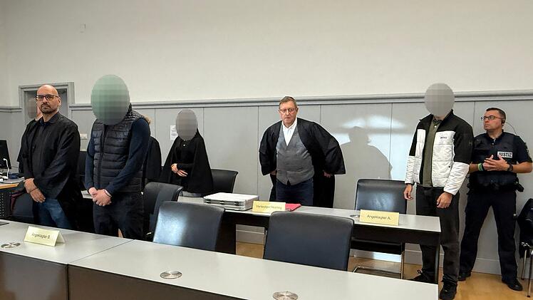 Beginn Prozess gegen mutma&szlig;liche &laquo;Wegwerfagenten&raquo;