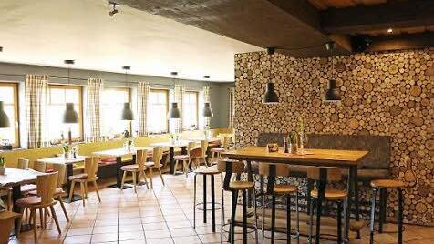 Die geschmackvoll eingerichteten Räume laden zum Verweilen ein.