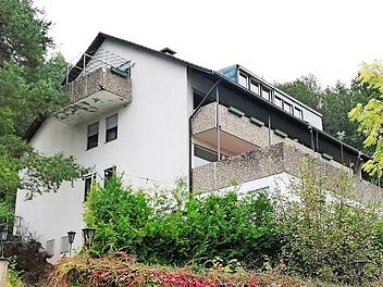 Die ehemalige Kurpension Diana wird zu einem Acht-Familienhaus aufgestockt.