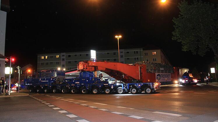 Schwertransporter Bamberg am 5. Mai 2015 Foto: Ferdinand Merzbach
