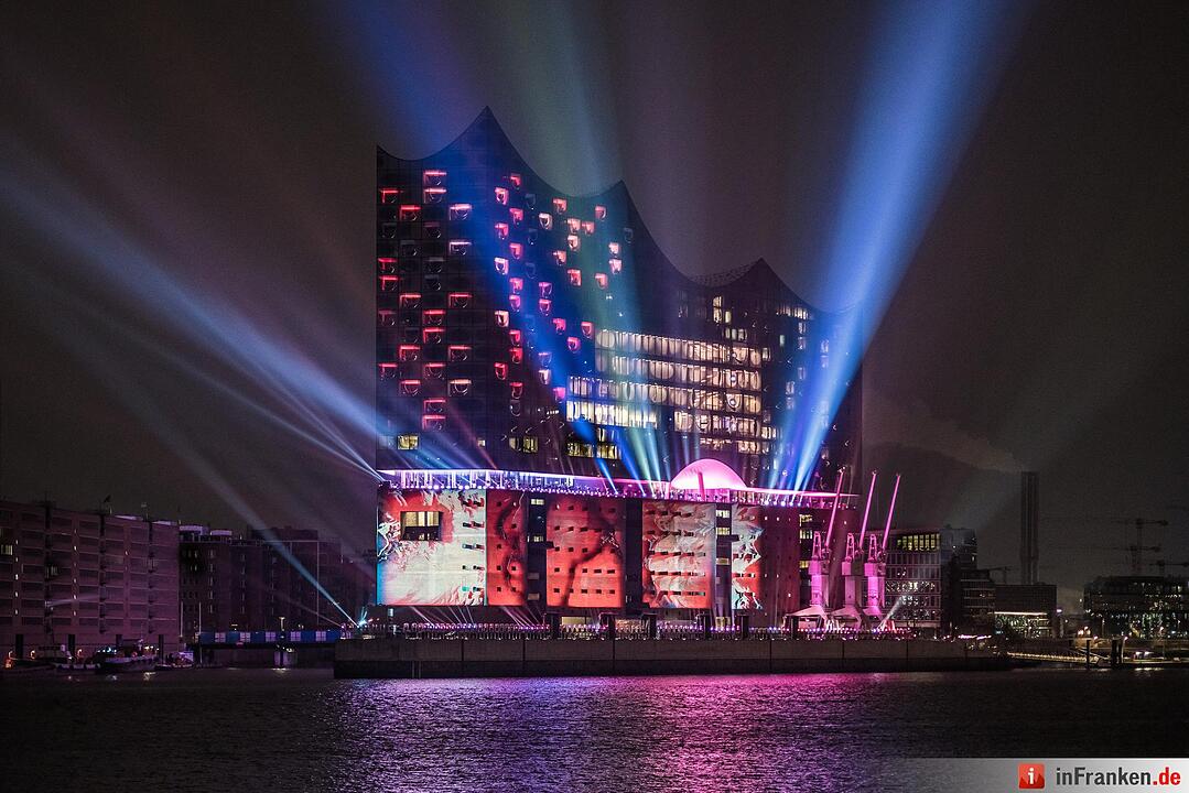 Elbphilharmonie Hamburg feierlich eröffnet