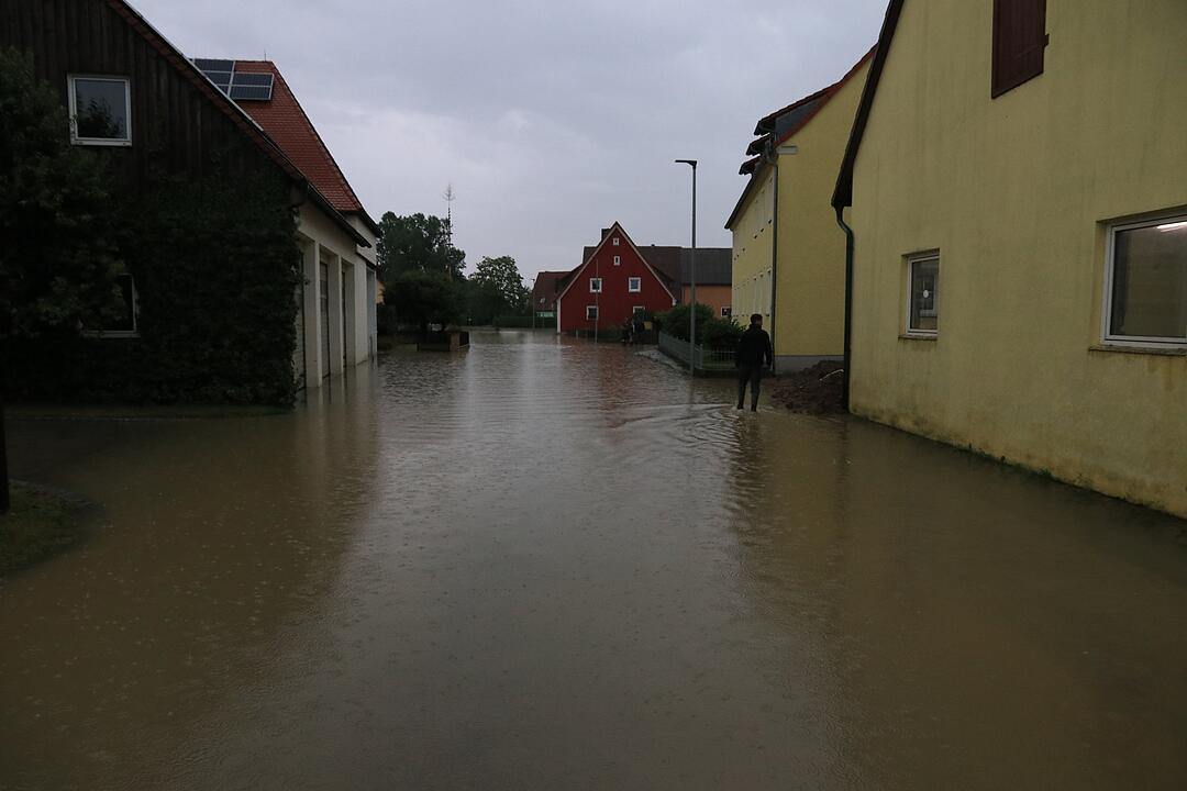 Gewitter: Wassermassen überfluten Landkreis Ansbach
