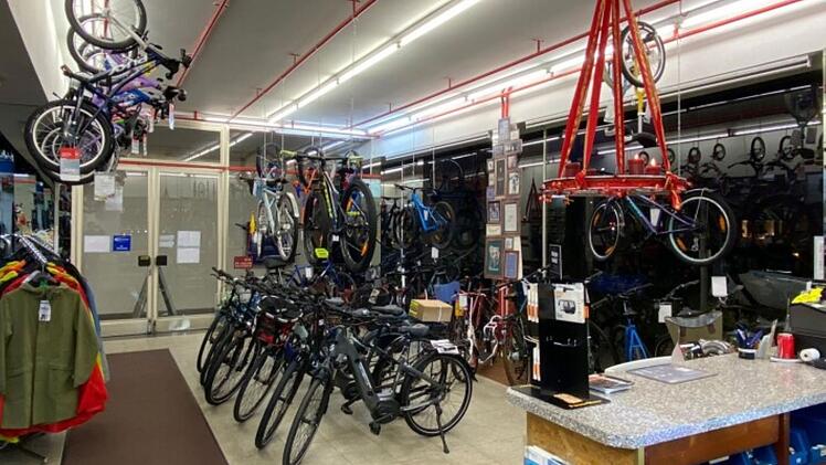 Nürnberg: Beliebter Fahrradladen schließt nach 90 Jahren - Inhaber nennen Gründe und suchen Nachfolger