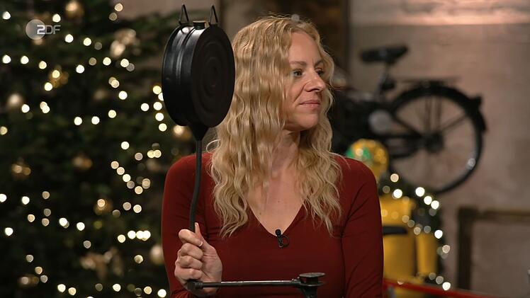 Veronika und ihr Sohn Mirco wünschten sich 80 Euro für die Wandleuchte. Liza Kielon bezahlte 90 Euro.