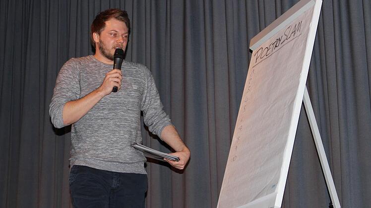 Christian Ritter führte auf unterhaltsame Weise und mit lockerem Mundwerk durch"s Programm. Fotos: Sina Mattheus