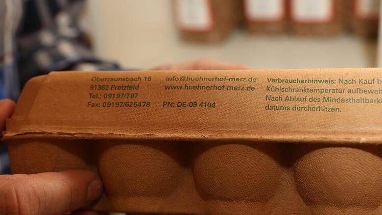 Auf jeder Eierschachtel muss stehen, wo die Eier verpackt wurden...Foto: Barbara Herbst