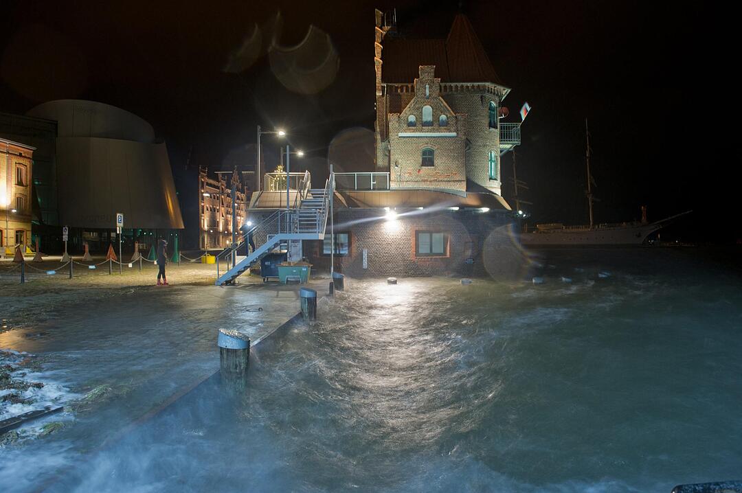 Sturmflut an Ostseeküste
