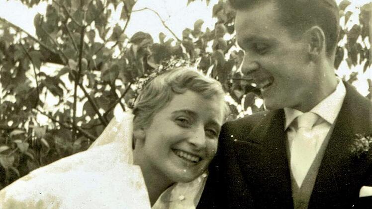 Das Ehepaar Erika und Peter Borck am Hochzeitstag 1957. Foto: Archiv