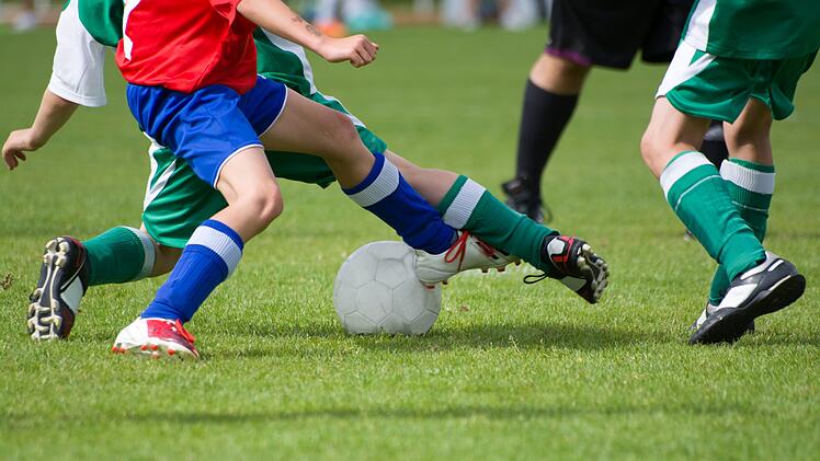 Fu&szlig;ball, Fu&szlig;ballplatz, Kreisliga, Amateurfu&szlig;ball
