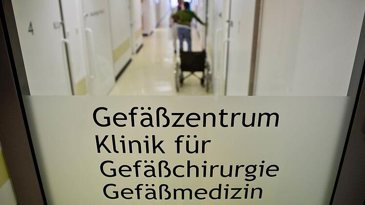 Einigung vor Prozessbeginn: Die Sozalistiftung zahlt den vom Missbrauchsskandal betroffenen Frauen eine "freiwillige Opferentschädigung".  Foto: dpa
