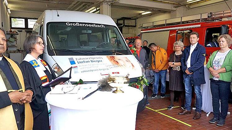 Erst im September ist der Bürgerbus eingeweiht worden. Inzwischen ist er schon sehr gefragt. Foto: Richard Sänger (Archiv)