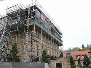Die Obduktion eines weiteren Verstorbenen aus Schloss Gleusdorf relativiert die Vorwürfe gegen die Geschäftsführerin des Pflegeheims. Foto: news5