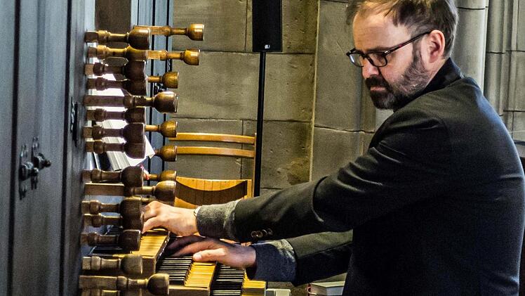 Domorganist Markus Willinger gastierte in St. Augustin.Foto: Jochen Berger
