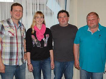 Von links: Die Vorstandsmitglieder, die jetzt Verantwortung übernommen haben: 2. Gesellschaftspräsident Klaus Greubel, Gardekoordinatorin Bianca Mayer, Steffen Keller 3. Gesellschaftspräsident und 1. Gesellschaftspräsident Andreas Täuber. Foto: Günther Straub