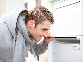 Plötzlich fünf Euro im Briefkasten? Das steckt dahinter