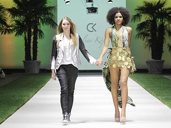 Caroline Köpke, die Tochter von Andy Köpke zeigte bei den Nürnberger Fashiondays ihr erstes selbstentworfenes Designerkleid. Foto: Jürgen Friedrich