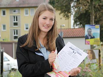 Lena Lassner wird am Sonntag 18 Jahre alt. Ein Geschenk werden die zwei Stimmen für die Bundestagswahl sein. Foto: Hofbauer