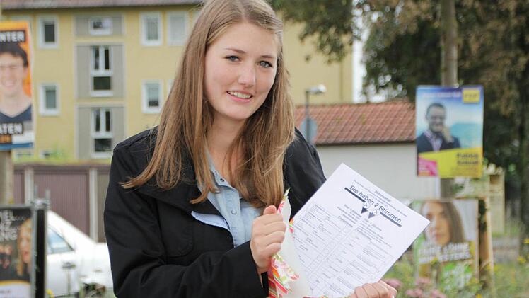 Lena Lassner wird am Sonntag 18 Jahre alt. Ein Geschenk werden die zwei Stimmen für die Bundestagswahl sein. Foto: Hofbauer