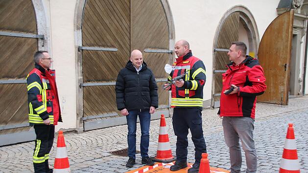 Bei der offiziellen Übergabe (von links): Guido Denner, Michael Kastl, Robert Müller und Christian Grünberg. Foto: Thomas Malz
