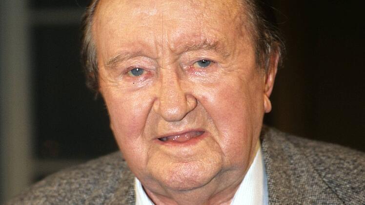 Siegfried Lowitz starb 1999 im Alter von 84 Jahren.