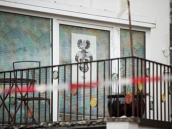 In Georgensgmünd im Landkreis Roth hatte Reichsbürger Wolfgang P. im Oktober 2016 einen Polizisten mit Schüssen tödlich verletzt. Foto: Daniel Karmann/dpa/Archiv