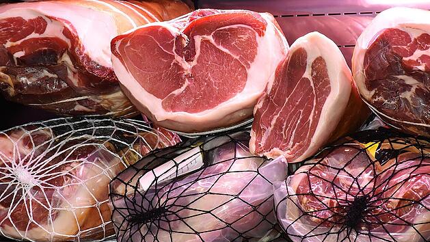 Ob Schinken, Steaks oder Würstchen: Viele Deutsche essen sehr gerne Fleisch.