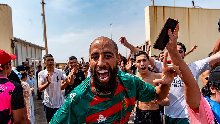 Migranten in Spanien-Exklave Ceuta