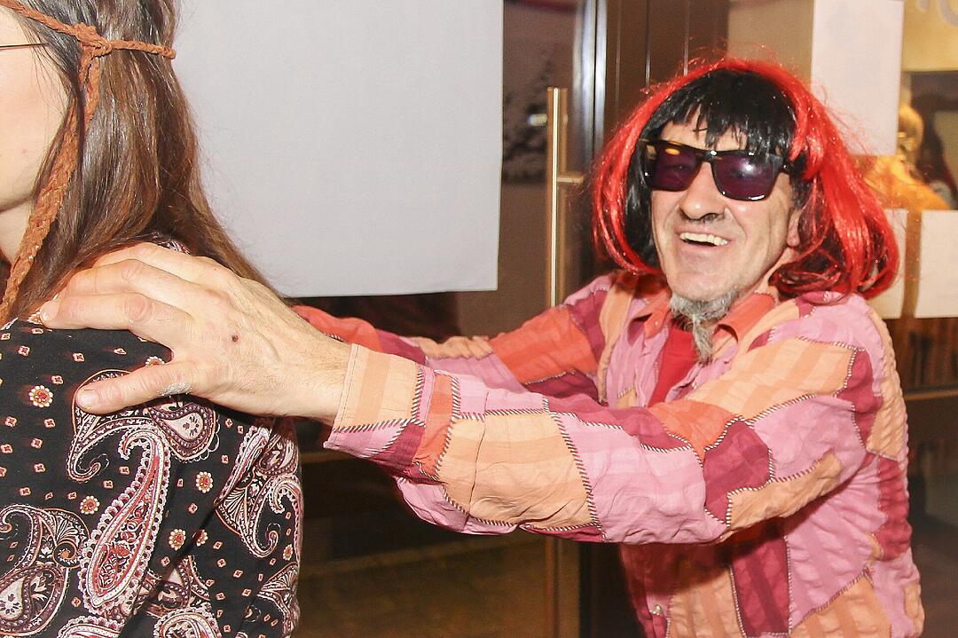 Funky Schlaghosen Disco wie in den 70ern
