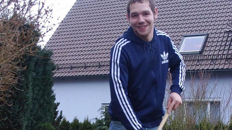 Die "Staaberche Schrubbe" wählten Simon Kraus zum neuen Dritten Vorsitzenden.  Foto: Heike Schülein