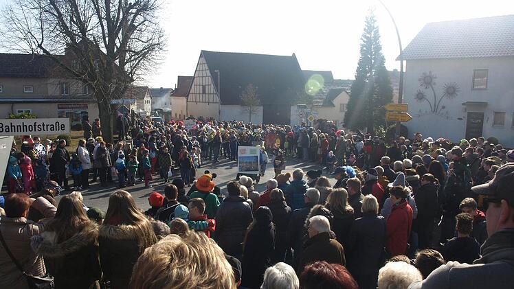 Faschingszug des FCSH Ebenhausen. Foto: Stefan Geiger