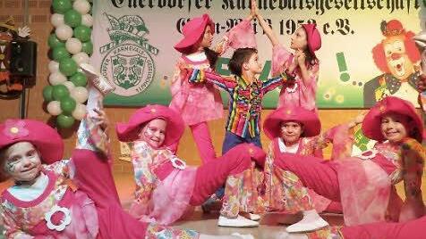 Füh übt sich: Die Dancing Kids in Action.