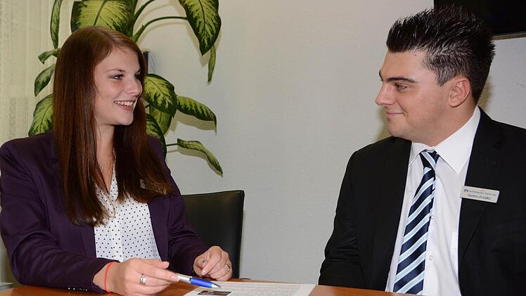 Die beiden Hauptdarsteller Lisa Neumeister und Santino Di Galbo Foto: Dagmar Besand