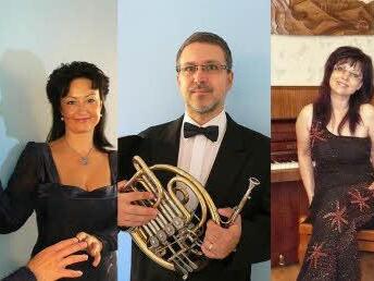 Radka Kyralova (Mezzosopran), Tomas Kyral am Horn und Vera Trojanova am Klavier gastieren am Samstag im Staatsbad. Foto: Jiri Kotrba